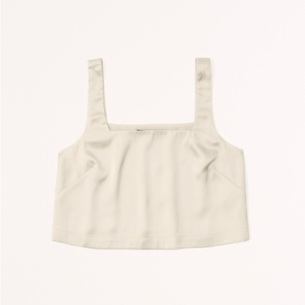 Satin Squareneck Set Top